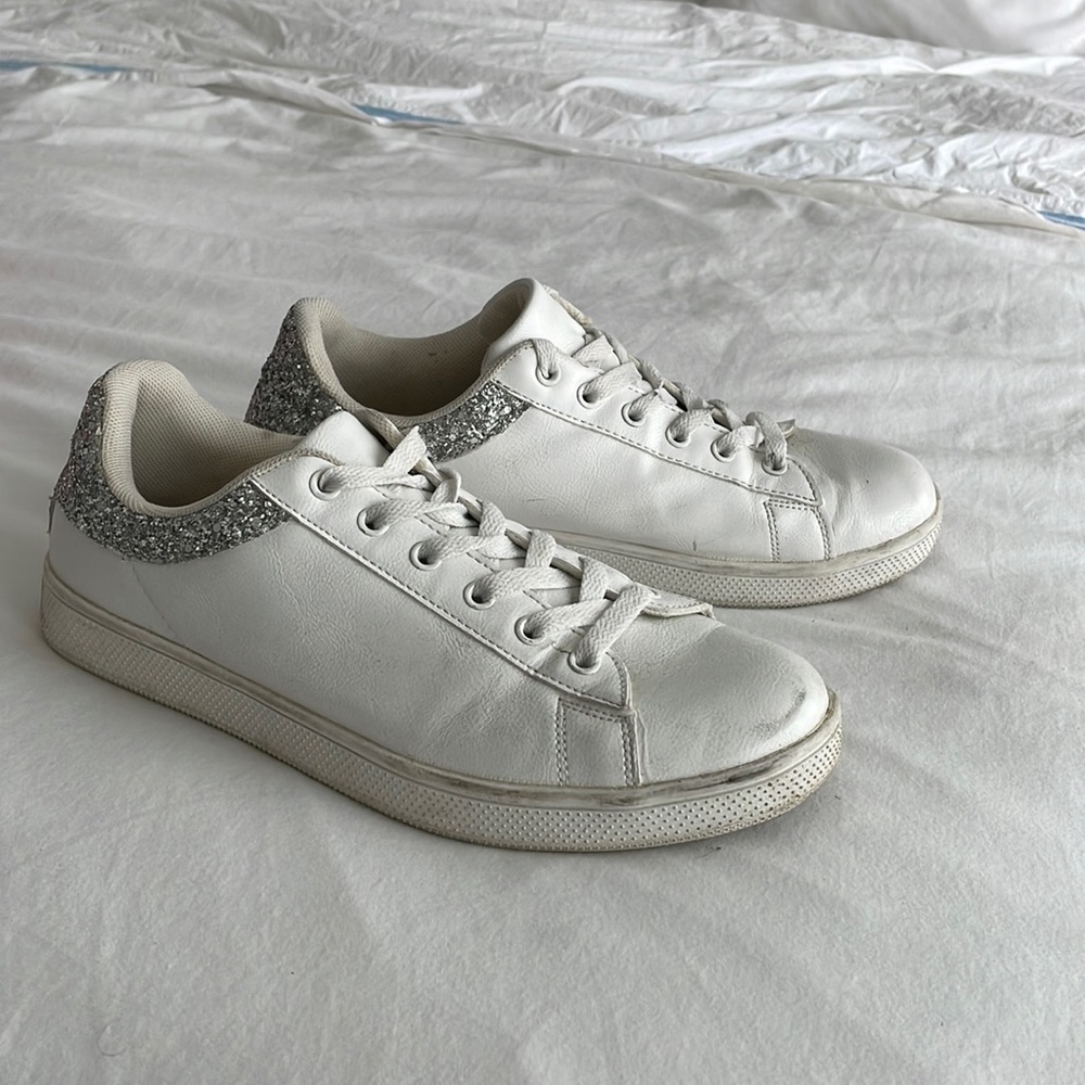 Basic glitter sneaker